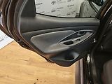 Toyota Yaris 1.5 Hybrid  Comfort Tech Style - náhled 25