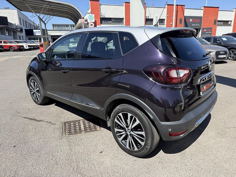 Renault Captur 1.2 TCe INITIALE PARIS  - fotka 8 z 32