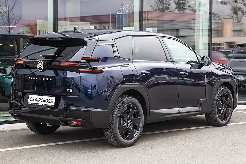 Citroën C5 Aircross (2026) 1,2 MAX Hybrid 145k+TAŽNÉ+ZIMA - fotka 5 z 6