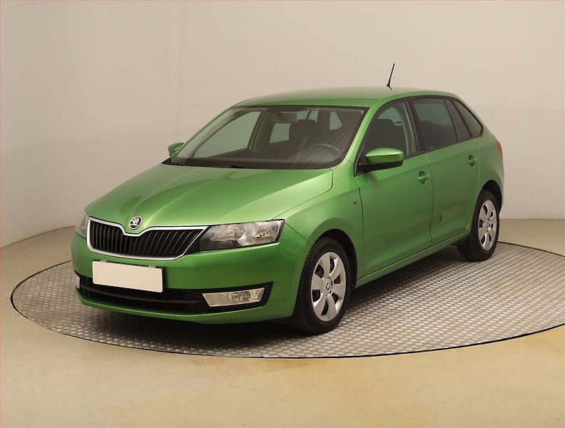 Škoda Rapid (2014) Spaceback 1.6 TDI - fotka 2 z 17