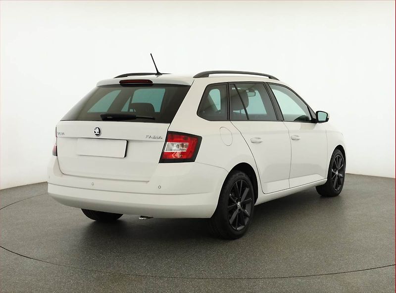 Škoda Fabia (2016) Style 1.2 TSI, Automat - fotka 5 z 20