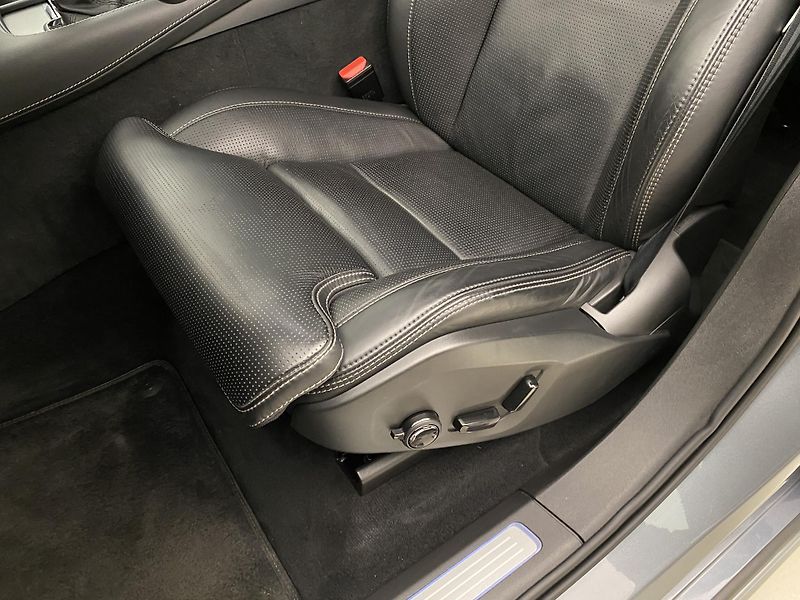 Volvo XC90 T6 AWD INSCRIPTION REZERVACE - fotka 24 z 51