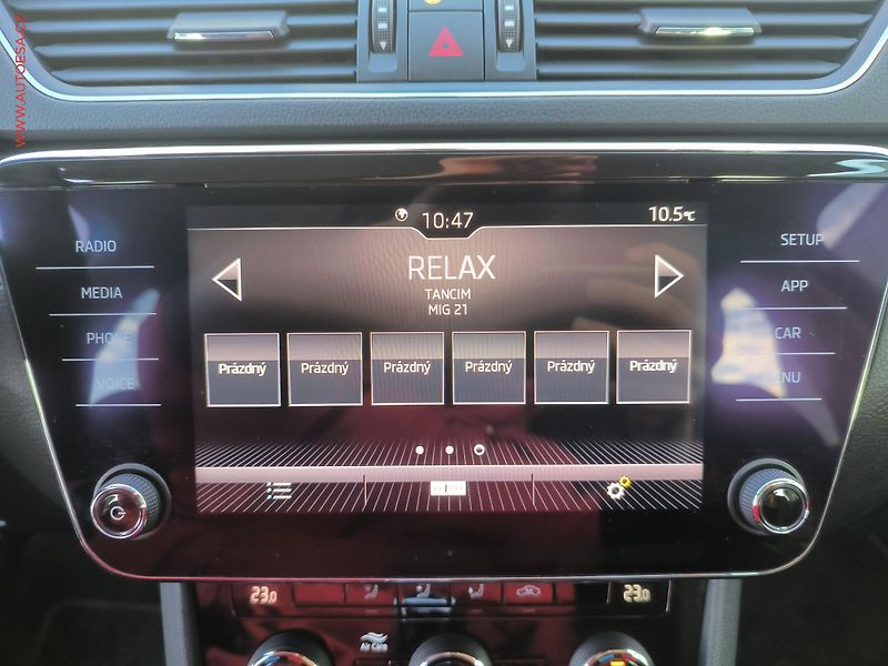 Škoda Superb (2019) 2.0TDI, ČR, Ambition, DSG - fotka 12 z 24