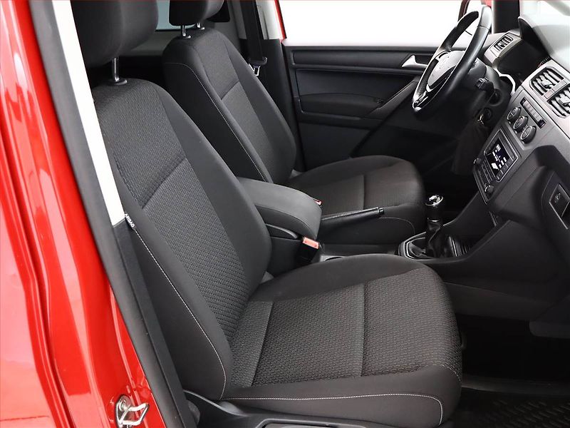 Volkswagen Caddy (2021) 1.4 TGI CNG, 5Míst, ČR, DPH - fotka 7 z 14