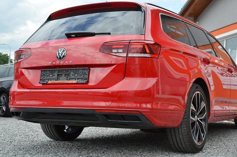 Volkswagen Passat (2021) 2.0 TDi DSG / 77.300km / 1.MAJ - fotka 9 z 42