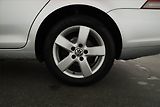 Volkswagen Golf (2012) 2.0 TDI, Automat, po STK - náhled 17