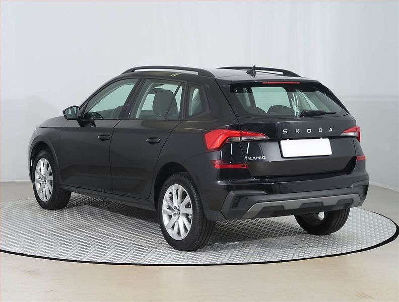 Škoda Kamiq (2025) 1.0 TSI - fotka 4 z 25