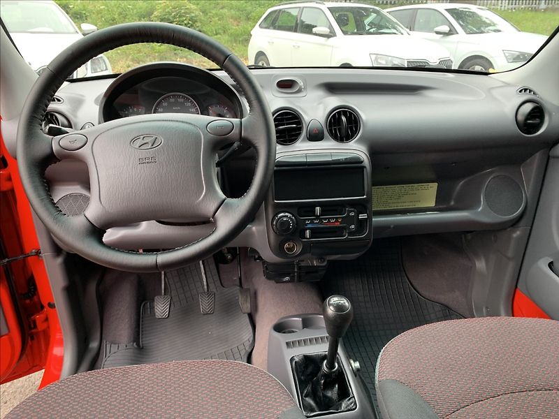 Hyundai Atos 1,1 i,ČR,1.MAJ - fotka 11 z 16