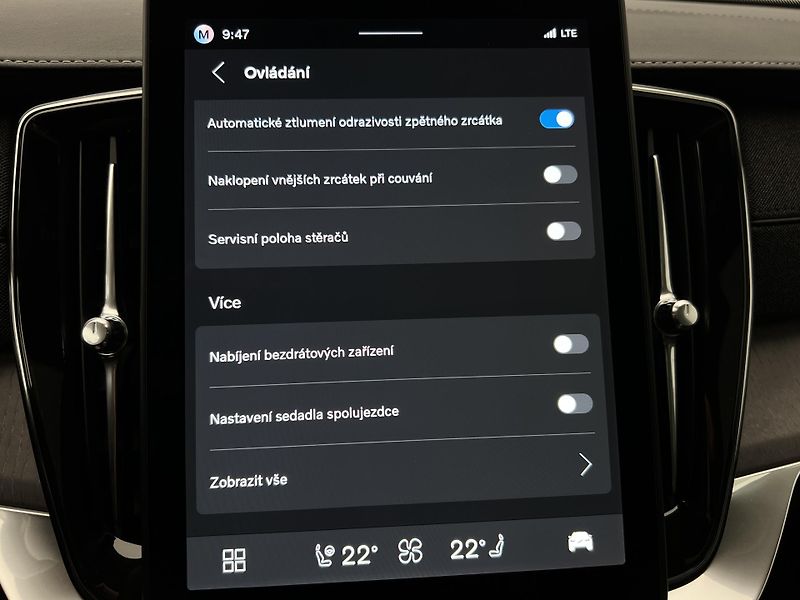 Volvo XC90 (2026) B5 AWD DARK PLUS - fotka 43 z 47