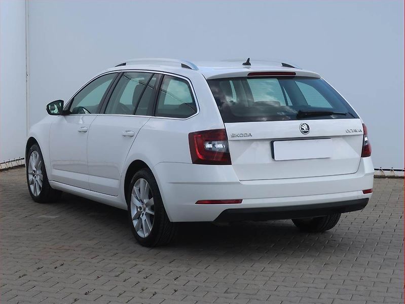 Škoda Octavia (2018) Style 2.0 TDI, Navi, Tempomat - fotka 4 z 18
