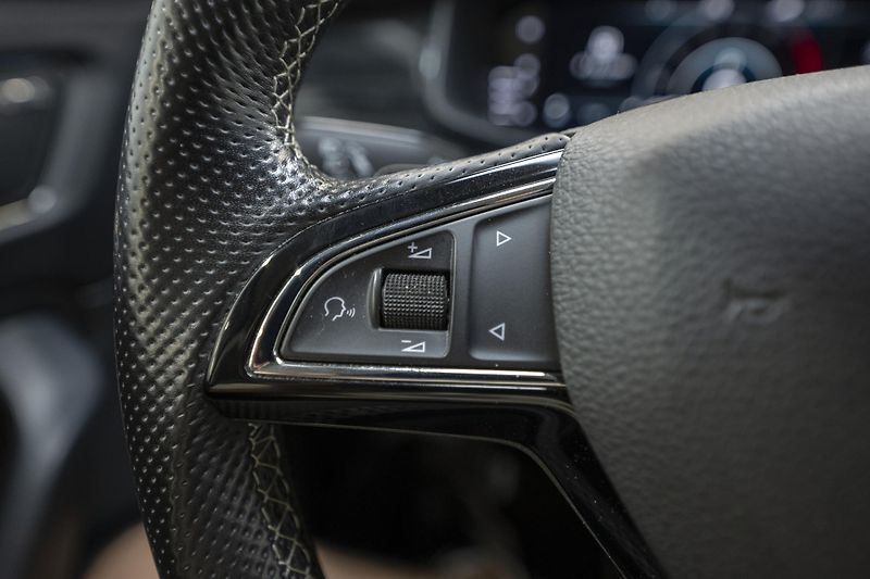 Škoda Kodiaq (2019) 2.0 TDI 140 kW 4x4 - fotka 16 z 39