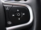 Volvo XC60 2,0 B4 145KW AWD MOMENTUM - náhled 22