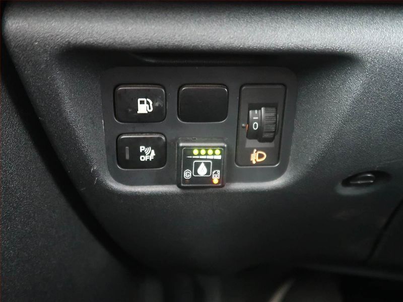 Citroën C4 Picasso (2008) 2.0 i, LPG, Automat, po STK - fotka 18 z 19