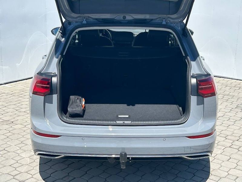Volkswagen Golf Style 6G 1,5TSI - fotka 25 z 25