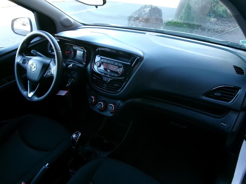 Opel Karl (2016) 1,0L KLIMA TEMP 9x AIRB - fotka 25 z 27