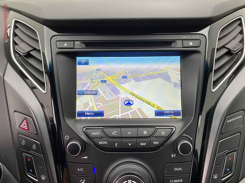 Hyundai i40 (2015) 1.7 CRDi, ČR, AT, LED, navi - fotka 17 z 18