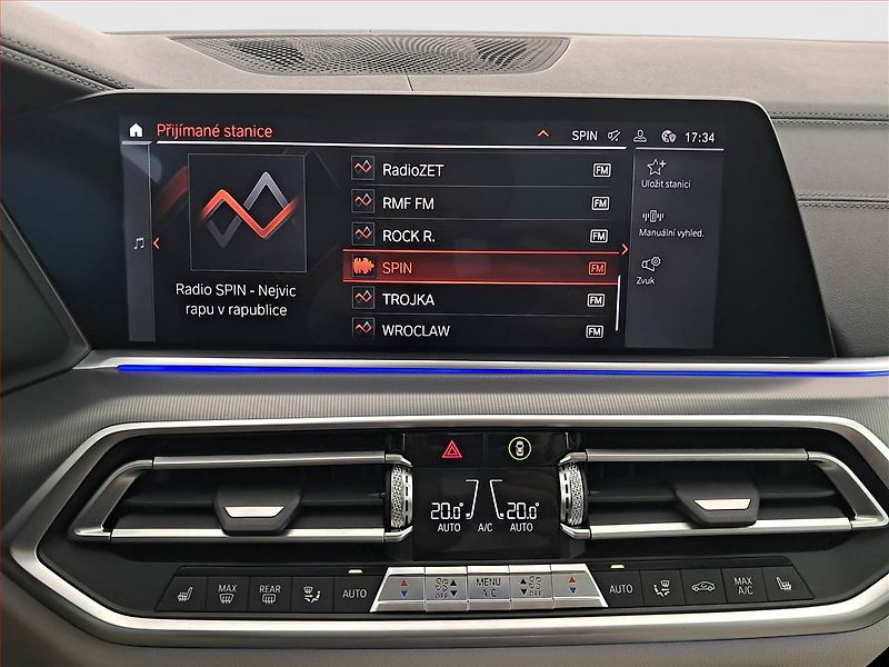 BMW X5 (2019) xDrive30d - fotka 12 z 16