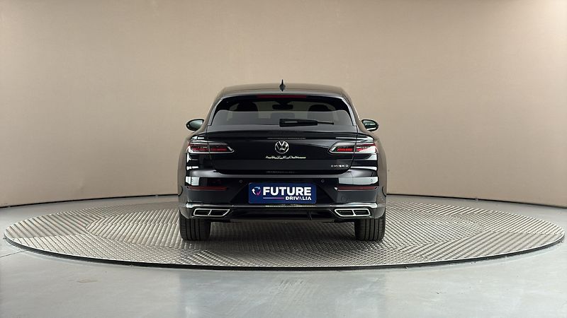 Volkswagen Arteon 1.4 TSI PHEV DSG R-Line Shooti - fotka 5 z 32