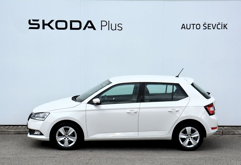 Škoda Fabia (2020) 1.0 TSI 70 kW Ambition PLUS - fotka 3 z 21