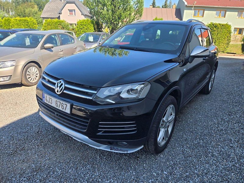 Volkswagen Touareg (2011) 3.0 TDi Bi-Xenon,NAVI, DPH - fotka 9 z 30