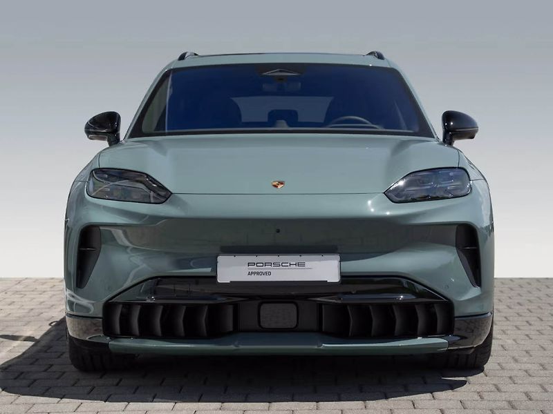 Porsche Cayenne Electric Pano HuD Venti HD-Mat - fotka 2 z 23