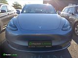 Tesla Model Y (2023) Quicksilver, Bílý interiér - náhled 2