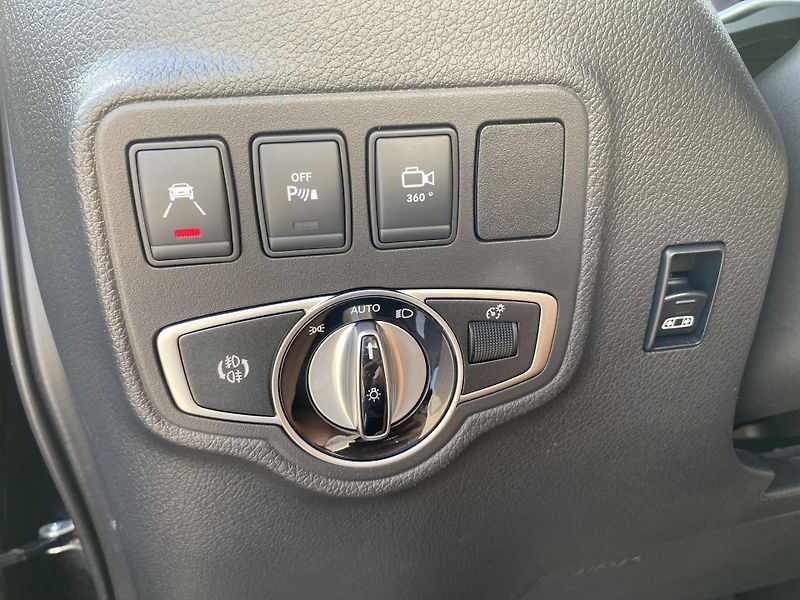 Mercedes-Benz Třídy X X 350d 4M POWER - fotka 21 z 26