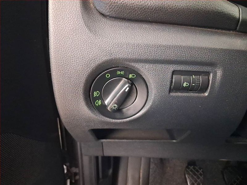 Škoda Fabia (2008) 1.2 12V, po STK, Tažné - fotka 14 z 17