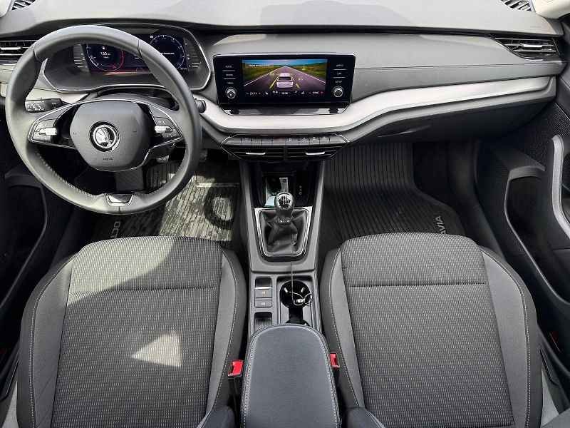 Škoda Octavia (2023) AMBITION 2.0TDI 110kW CZ DPH - fotka 9 z 11