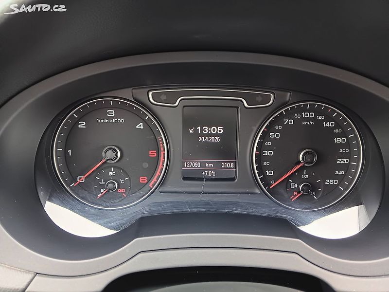 Audi Q3 2.0 TDI 130kW QUATTRO - fotka 13 z 32