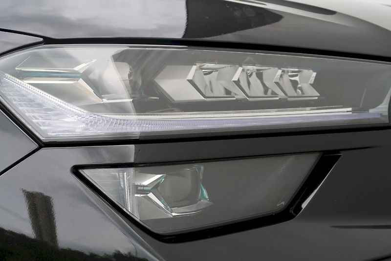 Škoda Kodiaq (2025) SPORTLINE 2.0 TDI 142 kW 4x4 D - fotka 9 z 27