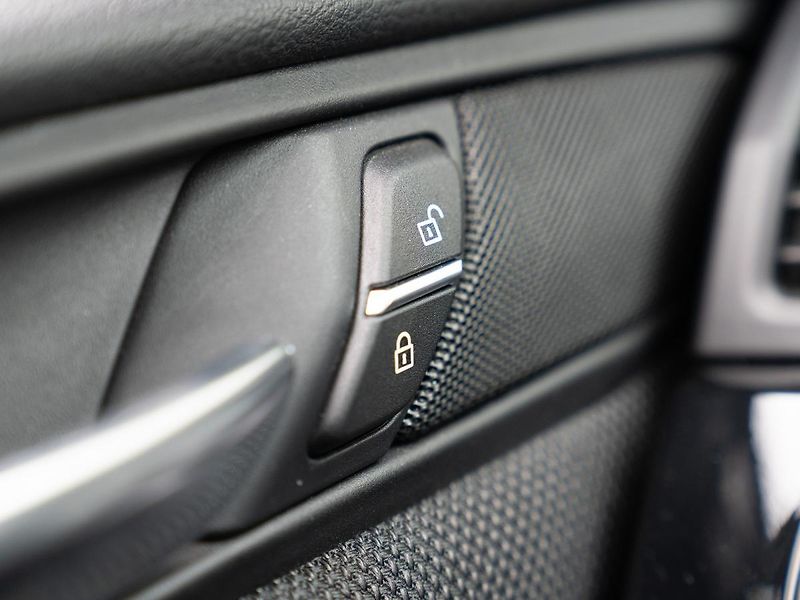 BMW X3 xDrive20d (F25) Model M Sport - fotka 21 z 31