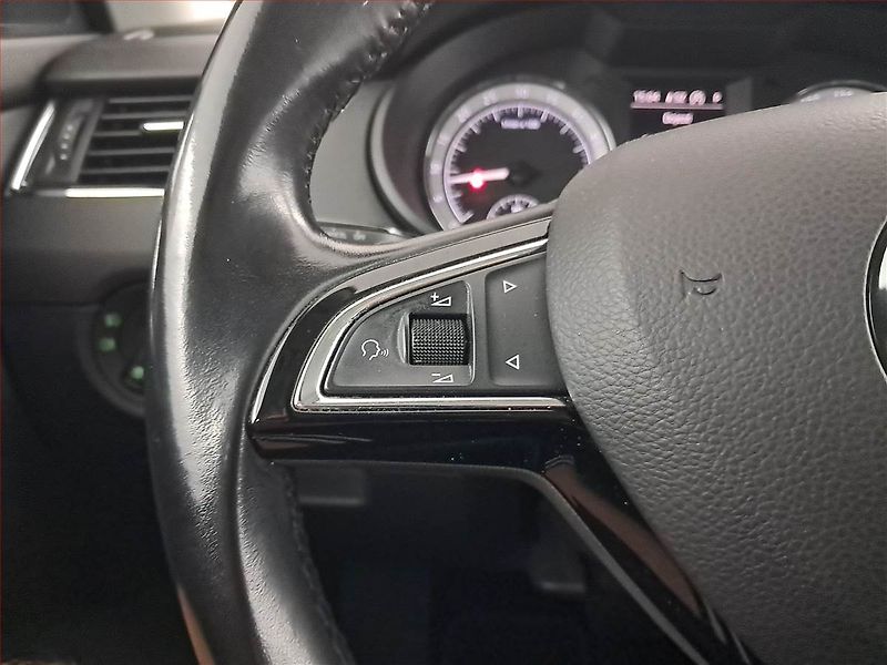 Škoda Octavia (2017) Style 2.0 TDI, Automat - fotka 18 z 20
