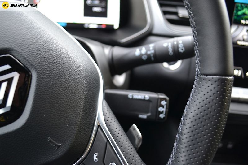 Renault Captur techno mild hybrid 160 EDC - fotka 39 z 49