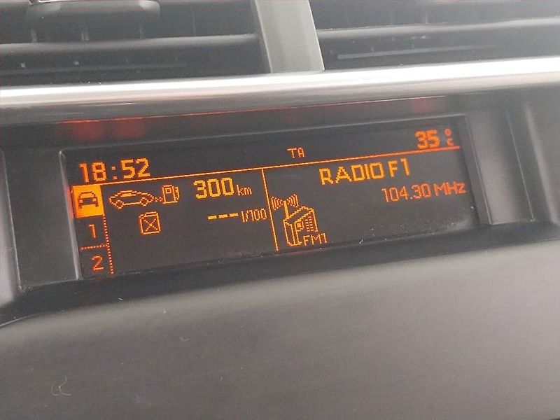 Citroën C4 (2011) 1.6 VTi, nová STK, Tažné - fotka 18 z 18