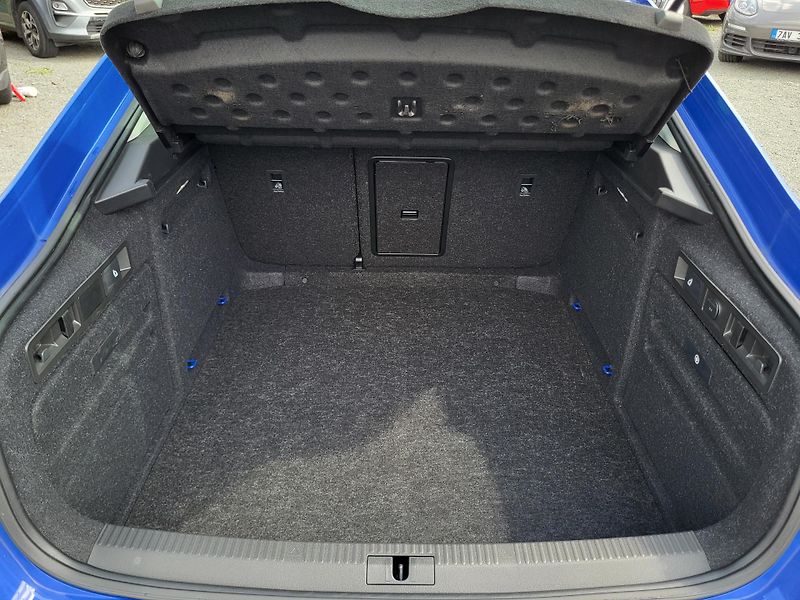 Škoda Superb 2.0 TSI 206kW DSG 4x4 STYLE+ - fotka 42 z 50