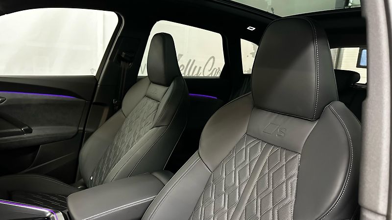 Audi SQ5 STAV NOVÉHO VOZU / ZÁRUKA  - fotka 29 z 44