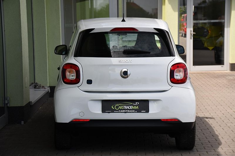 Smart Forfour EQ ESSENTIAL 5d - fotka 10 z 30