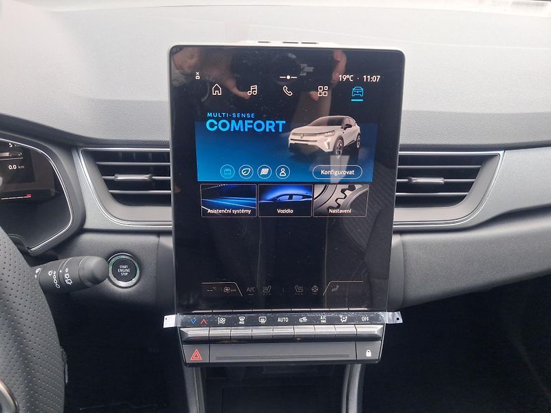 Renault Captur (2026) techno ECO-G 120 - fotka 17 z 38