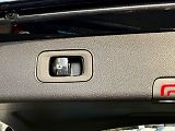 Mercedes-Benz Třídy E (2025) 300 de 4MATIC kombi s EQ - náhled 45