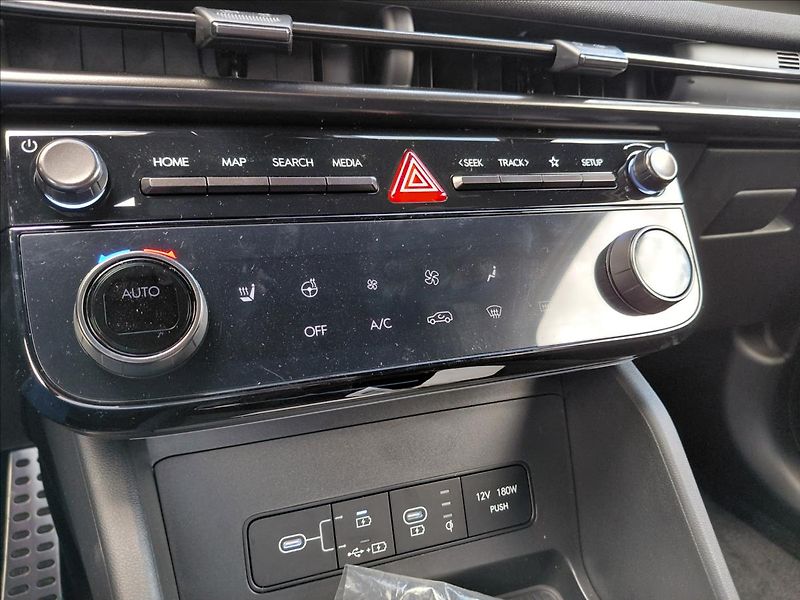 Hyundai Tucson (2025) 1,6 TGDI MT GO N LINE - fotka 16 z 20