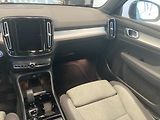 Volvo XC40 B3 FWD PLUS DARK - náhled 14