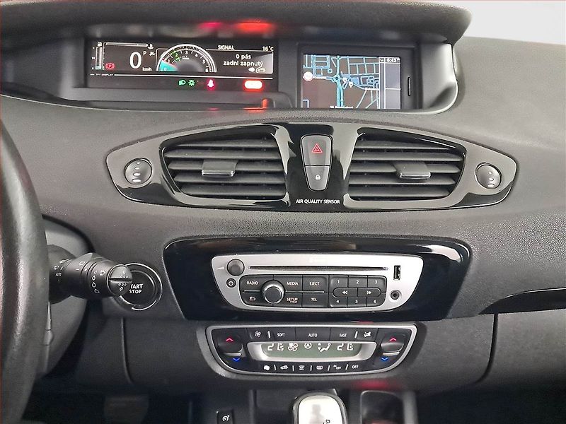 Renault Grand Scénic (2013) 2.0 dCi, Automat, Navi - fotka 12 z 22