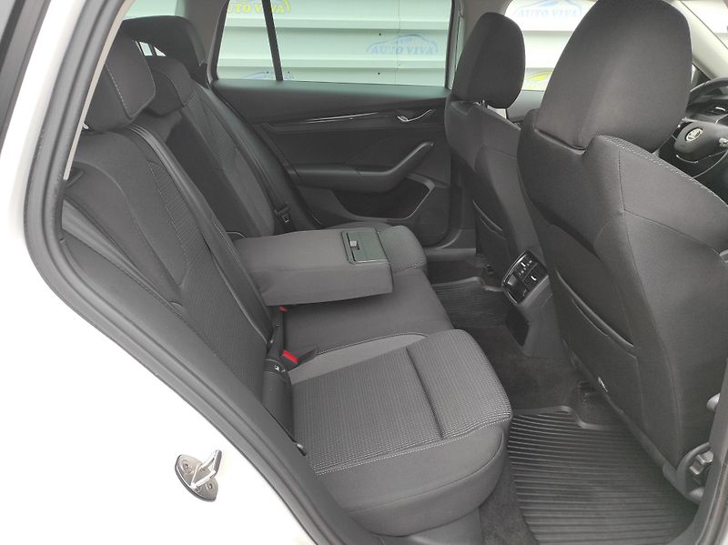 Škoda Octavia 2,0TDi 85kW, Ambition Plus, ČR - fotka 18 z 29