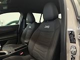 Jeep Avenger (2025) 4xe Upland 1.2 Turbo e-Hybrid - náhled 17