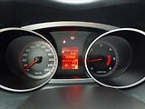 Citroën C-Crosser 2,2 HDi SX 7míst 4x4 - náhled 34