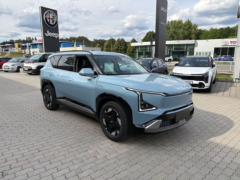Kia EV5 (2026) 4x2 L.E. 160 KW + 81,4 KWH - fotografie inzerátu