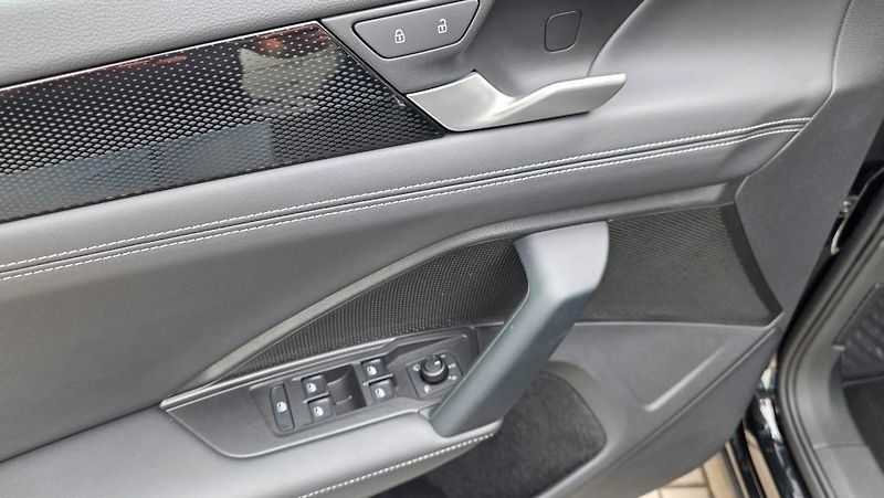 Volkswagen Tayron (2025) 1.5 eTSI 110 kW DSG7 7míst  - fotka 17 z 42