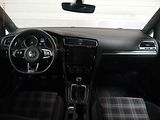 Volkswagen Golf (2017) 2.0 TSi, LED, park.čidla - náhled 8