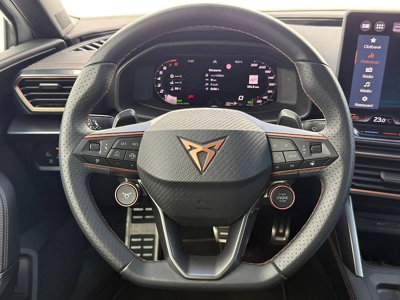Cupra Leon (2026) 1.5 eTSI 110 kW DSG - fotka 10 z 25